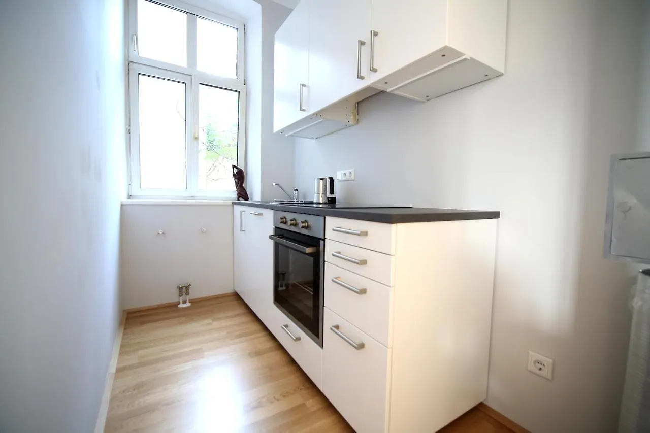 Classic, Modern & Sunny. 7Min To Vienna'S Center! Apartment
